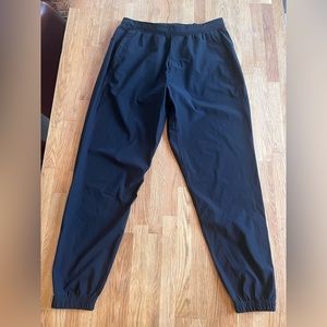 Surge Jogger shorter black